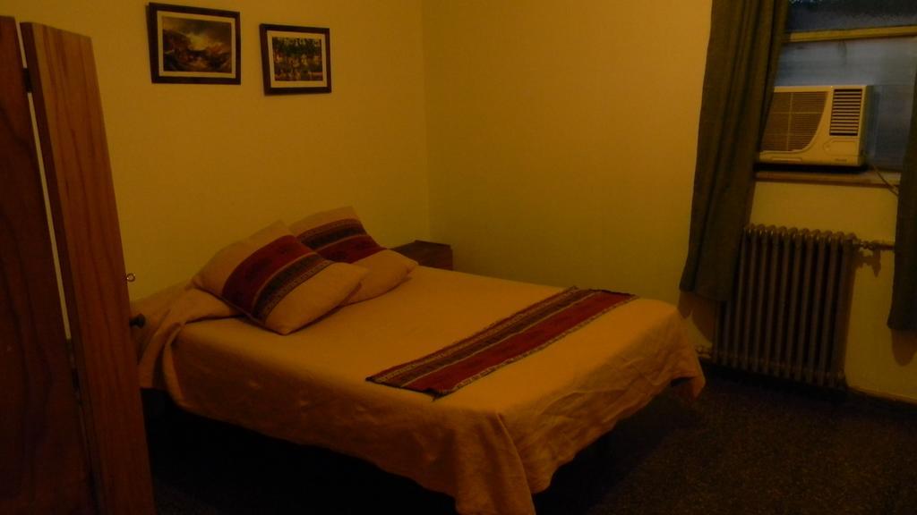 Punto Urbano Hostel Mendoza Phòng bức ảnh