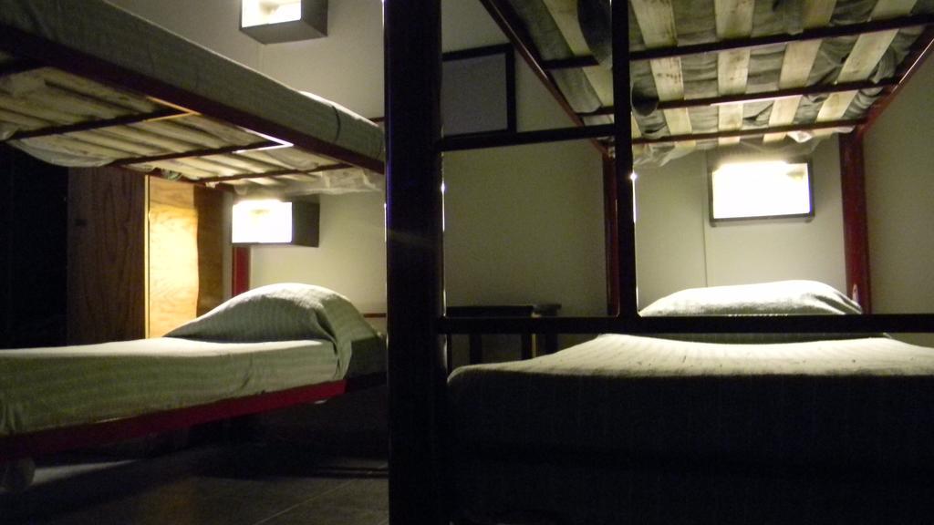 Punto Urbano Hostel Mendoza Phòng bức ảnh