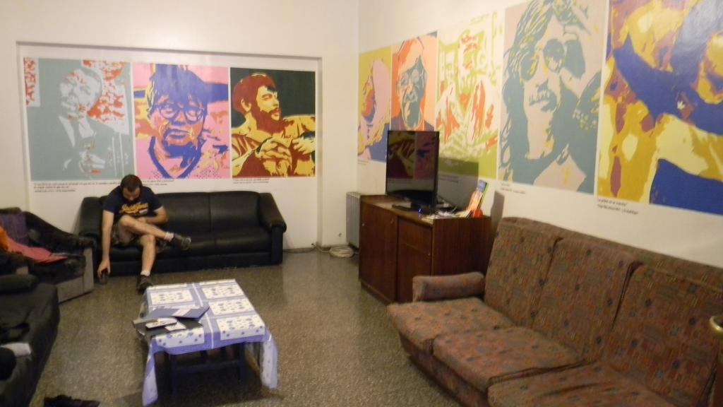 Punto Urbano Hostel Mendoza Ngoại thất bức ảnh