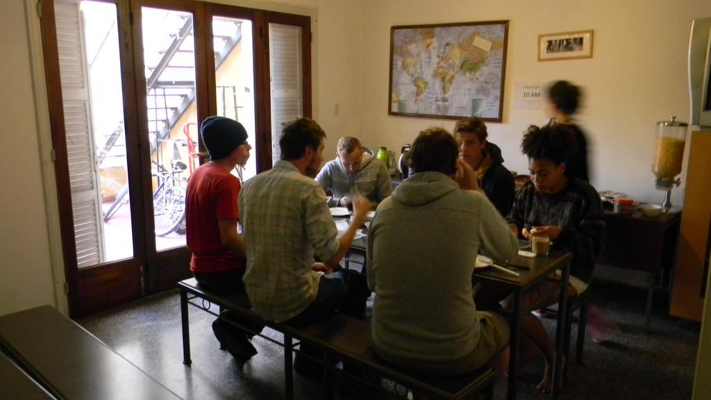 Punto Urbano Hostel Mendoza Ngoại thất bức ảnh