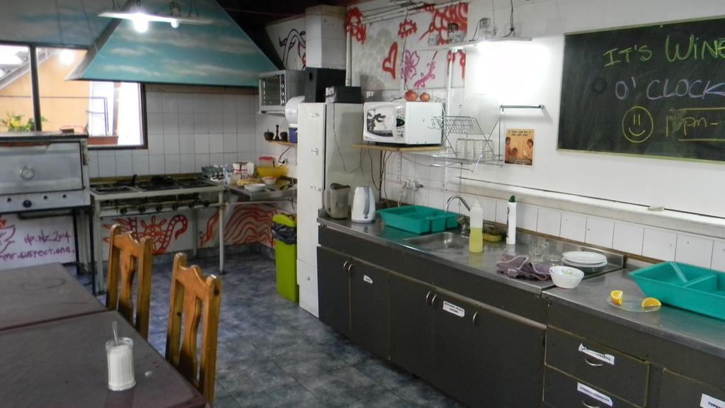 Punto Urbano Hostel Mendoza Ngoại thất bức ảnh