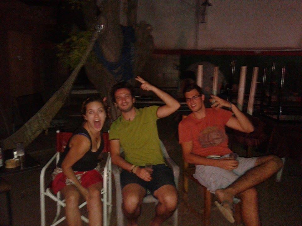 Punto Urbano Hostel Mendoza Ngoại thất bức ảnh